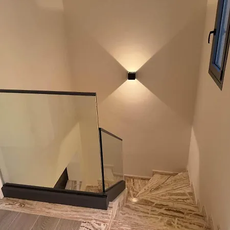 Modern Luxury With Private Pool בית נופש Tala